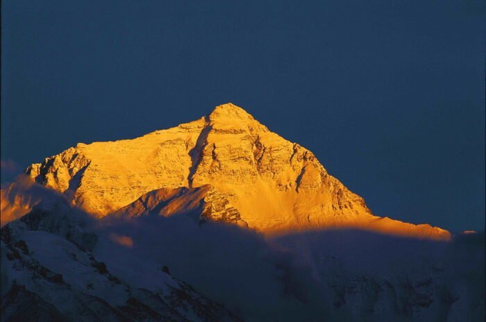 Mount Everest in Tibet - Golden Summit