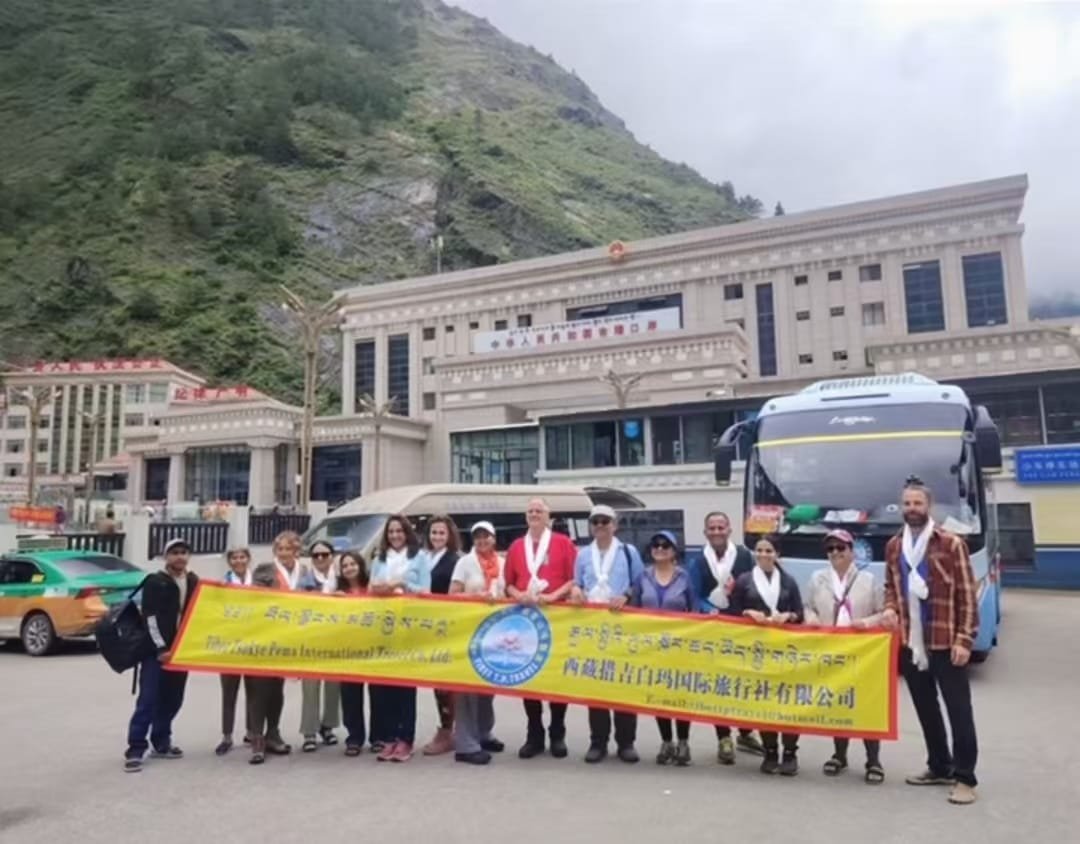 Our clients at the Tibet border
