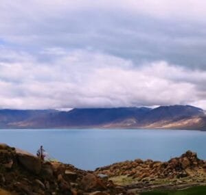 Pelkutso Lake on the way to Nagri, Tibet