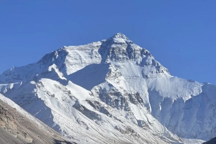 Everest summit spectacle on the extended 15-day Kailash-Manasarovar group tour